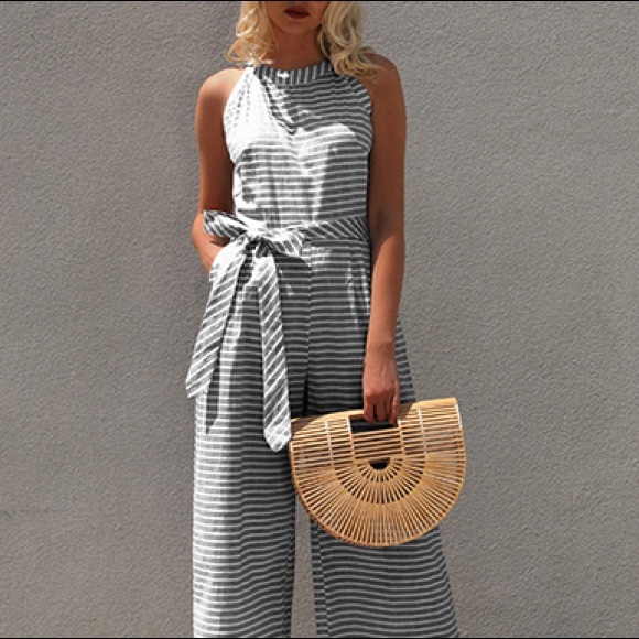 🍍 Women's Cold Shoulder Striped Jumpsuit - Picture 4 of 13